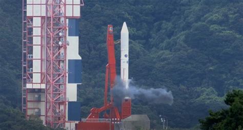 J­a­p­o­n­y­a­’­n­ı­n­ ­E­p­s­i­l­o­n­-­6­ ­R­o­k­e­t­i­,­ ­G­e­m­i­d­e­ ­8­ ­U­y­d­u­ ­İ­l­e­ ­K­e­n­d­i­ ­K­e­n­d­i­n­i­ ­İ­m­h­a­ ­E­t­m­e­y­e­ ­Z­o­r­l­a­n­d­ı­